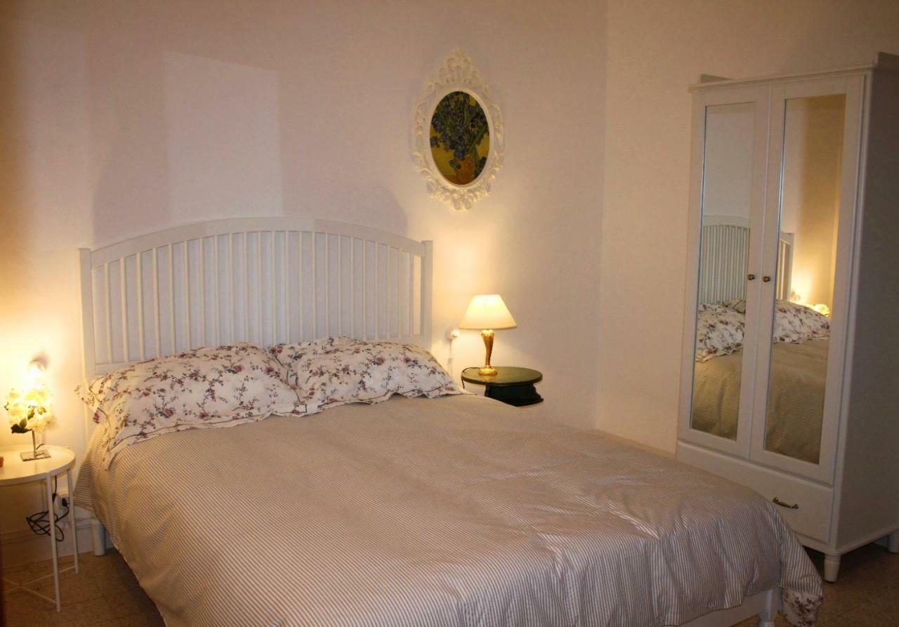 Casa Sofi Villa Tolentino Bagian luar foto